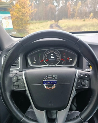 Volvo V60 cena 45900 przebieg: 158000, rok produkcji 2016 z Września małe 137